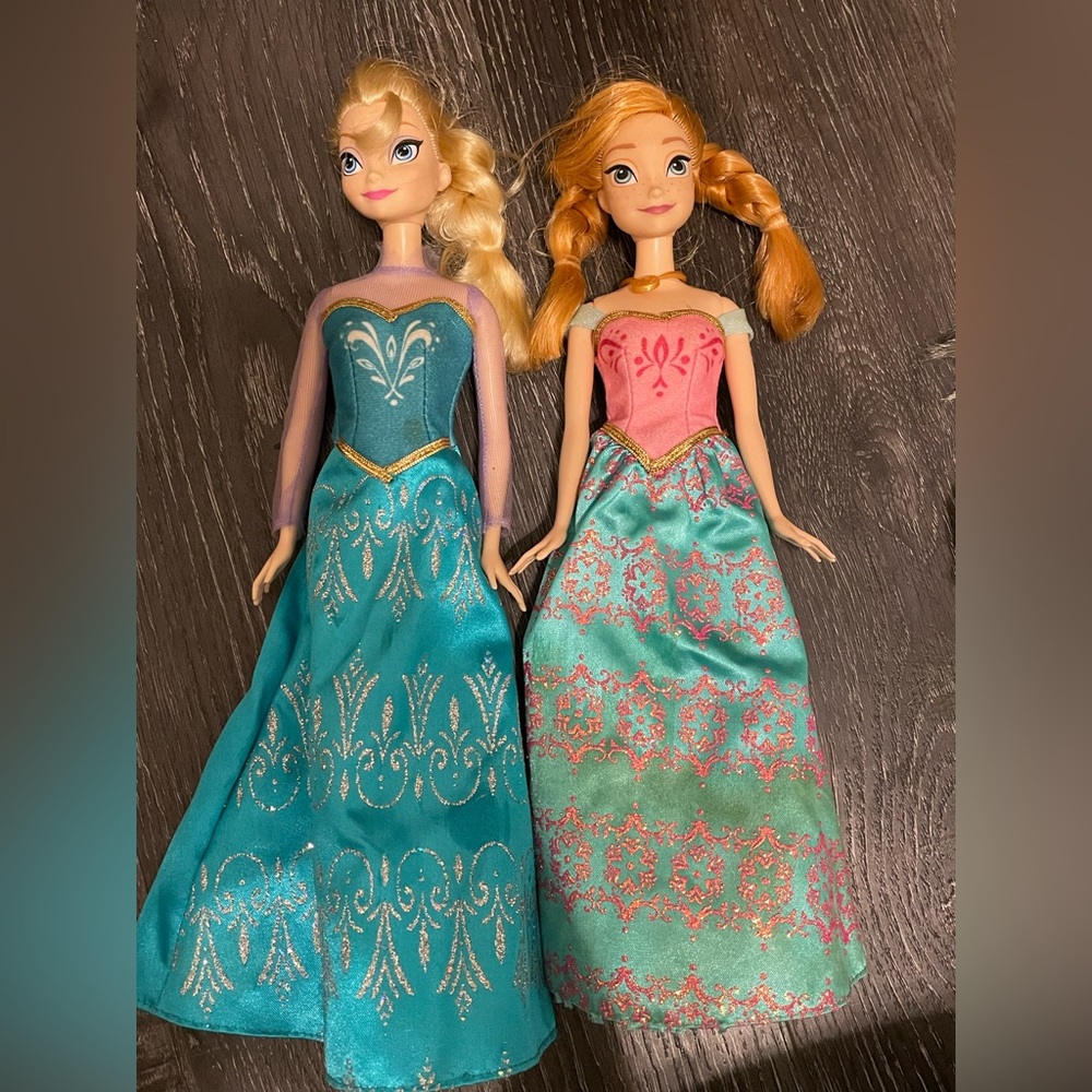 Elsa & Anna